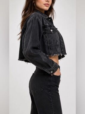 Black Acid Wash Cropped Denim Jacket Raw Hem Y2K Grunge Size L Highway